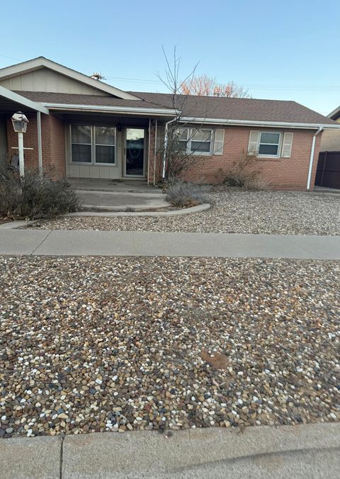 1600 W Lynn Street Slaton TX 79364