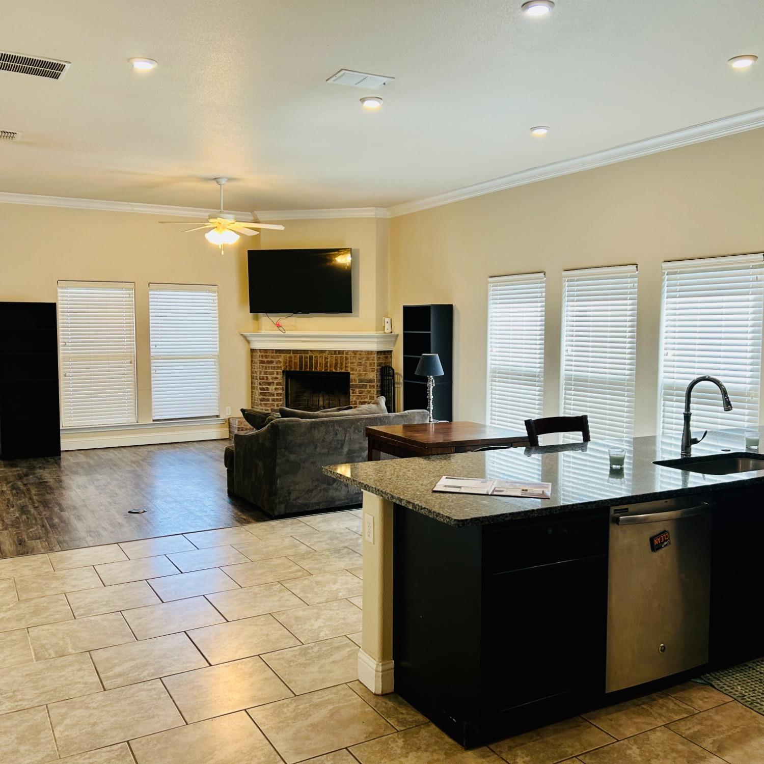 Lubbock, Texas 79424, United States, 3 Bedrooms Bedrooms, ,2 BathroomsBathrooms,Residential,Active,53311