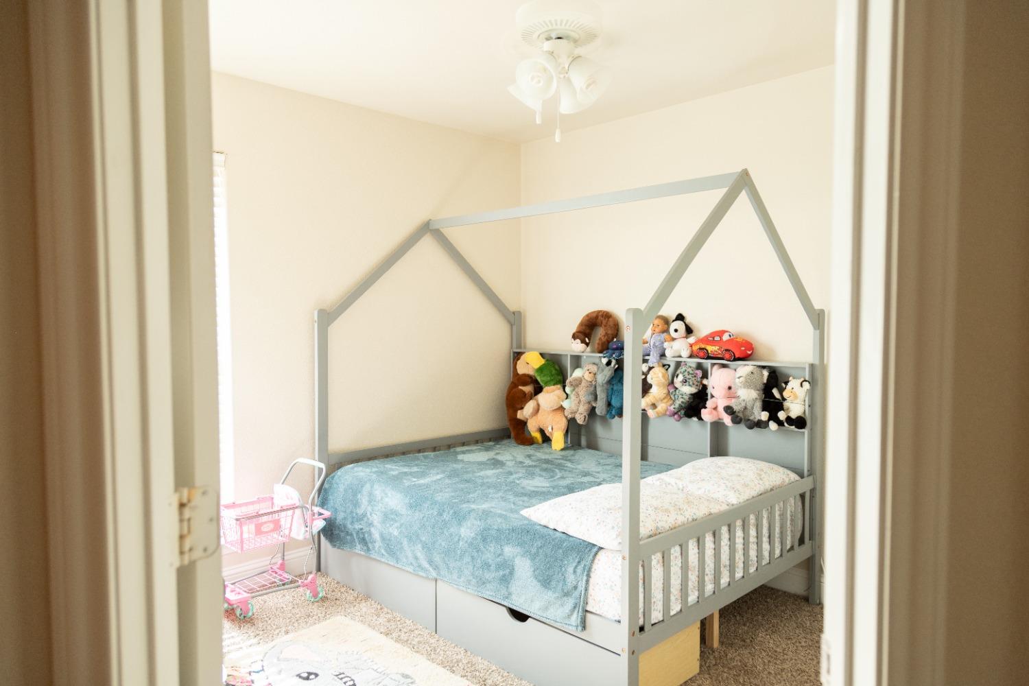 Lubbock, Texas 79424, United States, 3 Bedrooms Bedrooms, ,2 BathroomsBathrooms,Residential,Active,53311