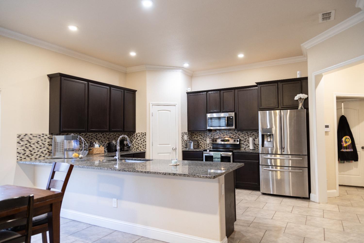 Lubbock, Texas 79424, United States, 3 Bedrooms Bedrooms, ,2 BathroomsBathrooms,Residential,Active,53311