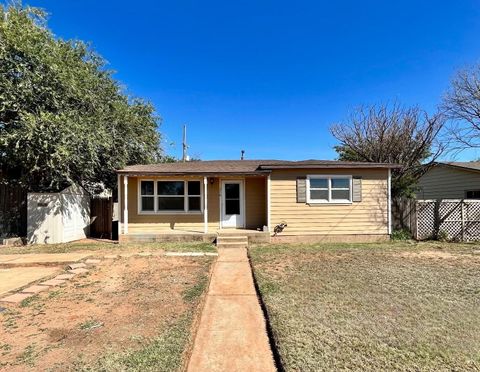 516 7th Street Wolfforth TX 79382