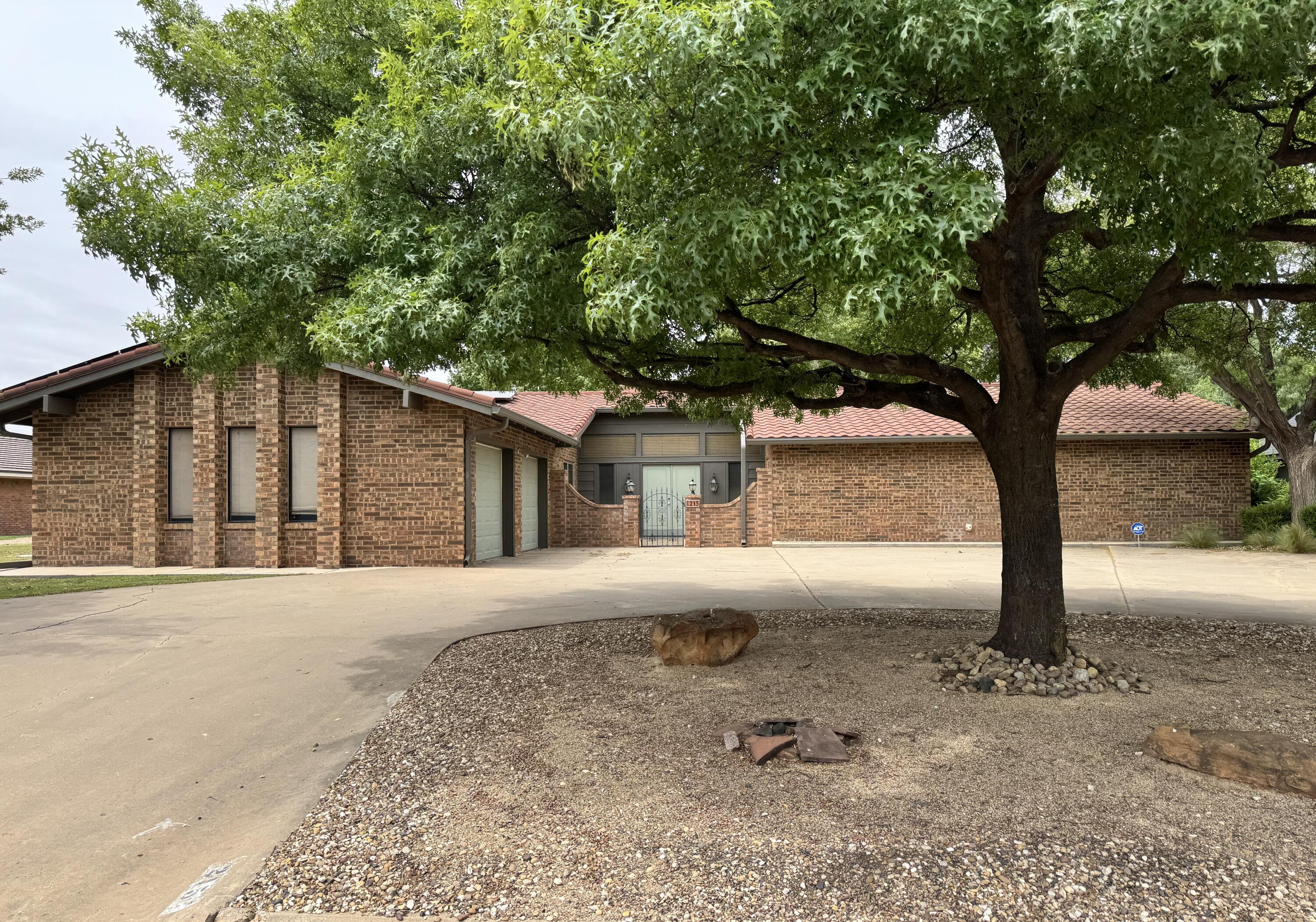 215 Lometa Drive