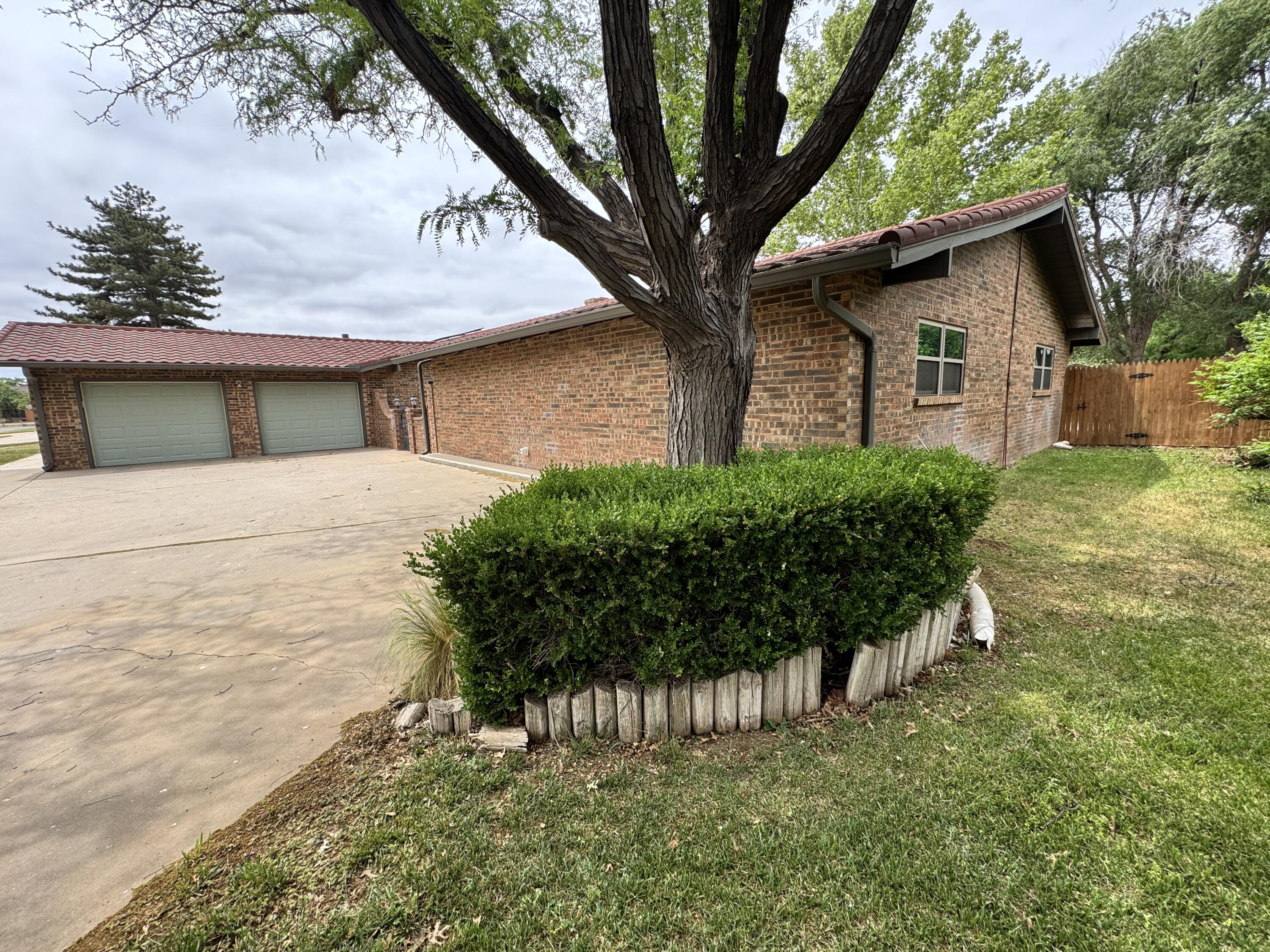 215 Lometa Drive