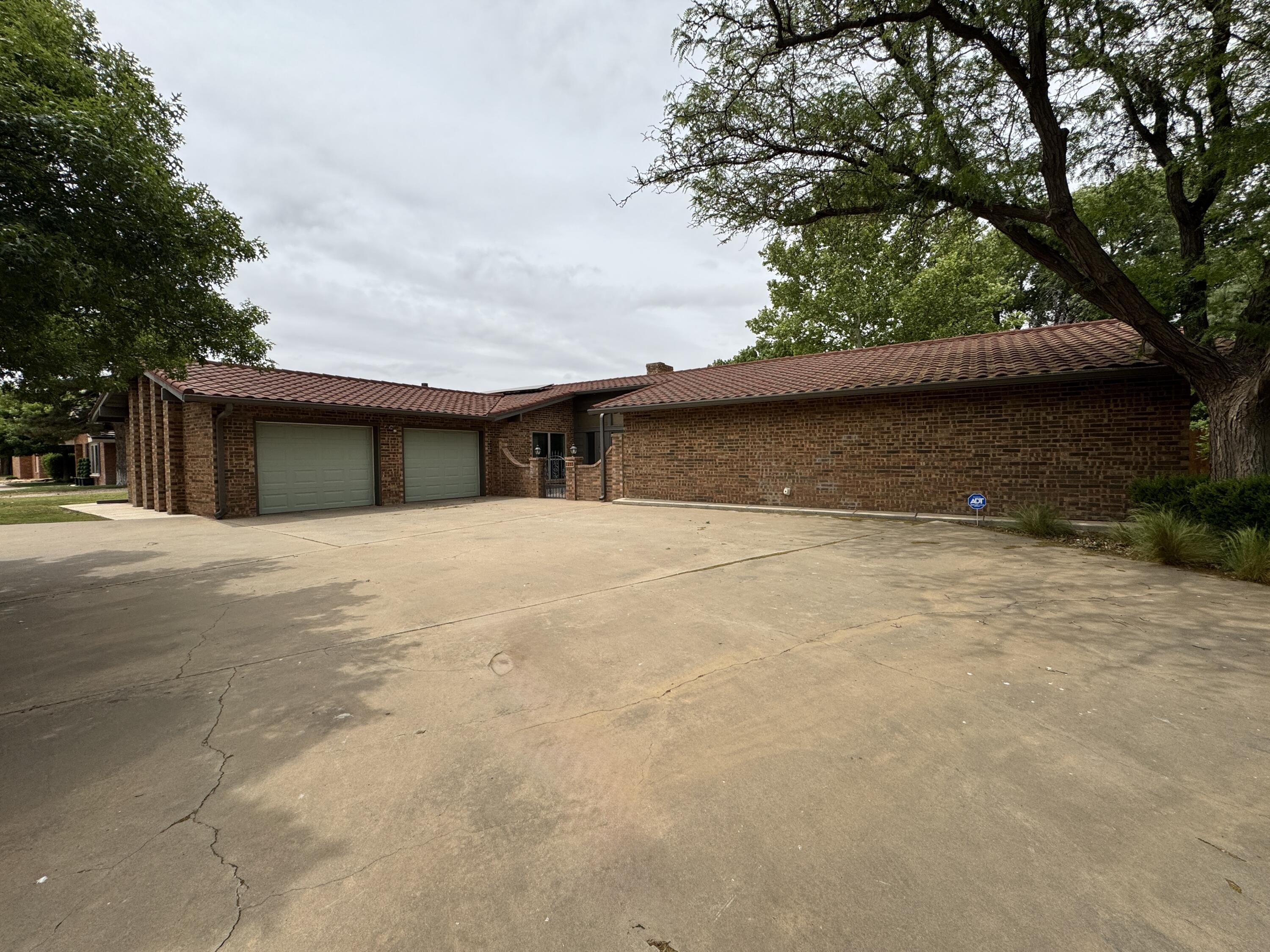 215 Lometa Drive