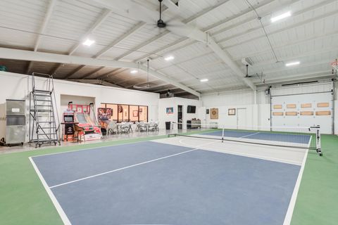 Photo of 3405 107th Street, Lubbock, TX 79423 (MLS # 202606110)
