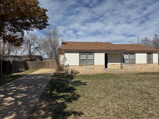 1040 W Dickens Street