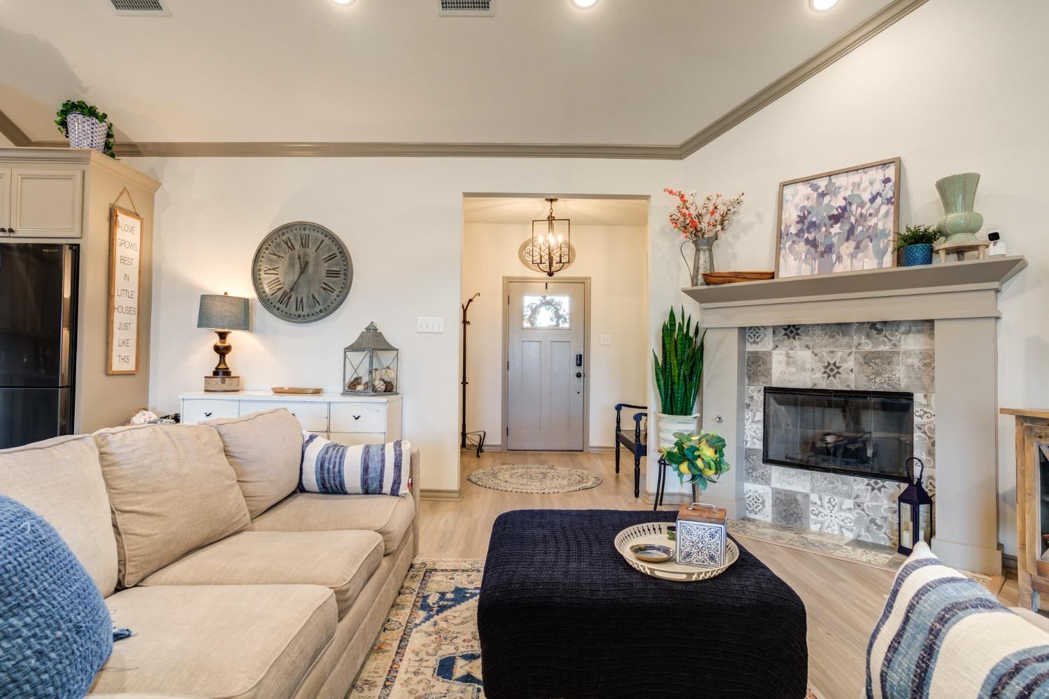 Lubbock, Texas 79424, United States, 3 Bedrooms Bedrooms, ,2 BathroomsBathrooms,Residential,Active,52638