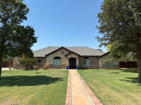 Photo of 5307 154th Place, Lubbock, TX 79424 (MLS # 202614132)