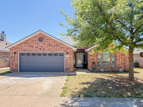 Photo of 6715 91st Place, Lubbock, TX 79424 (MLS # 202605923)