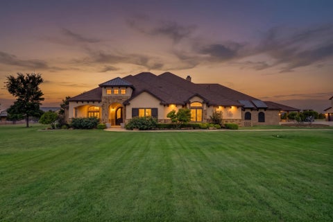 Photo of 8009 F M 2641, Shallowater, TX 79363 (MLS # 202612876)