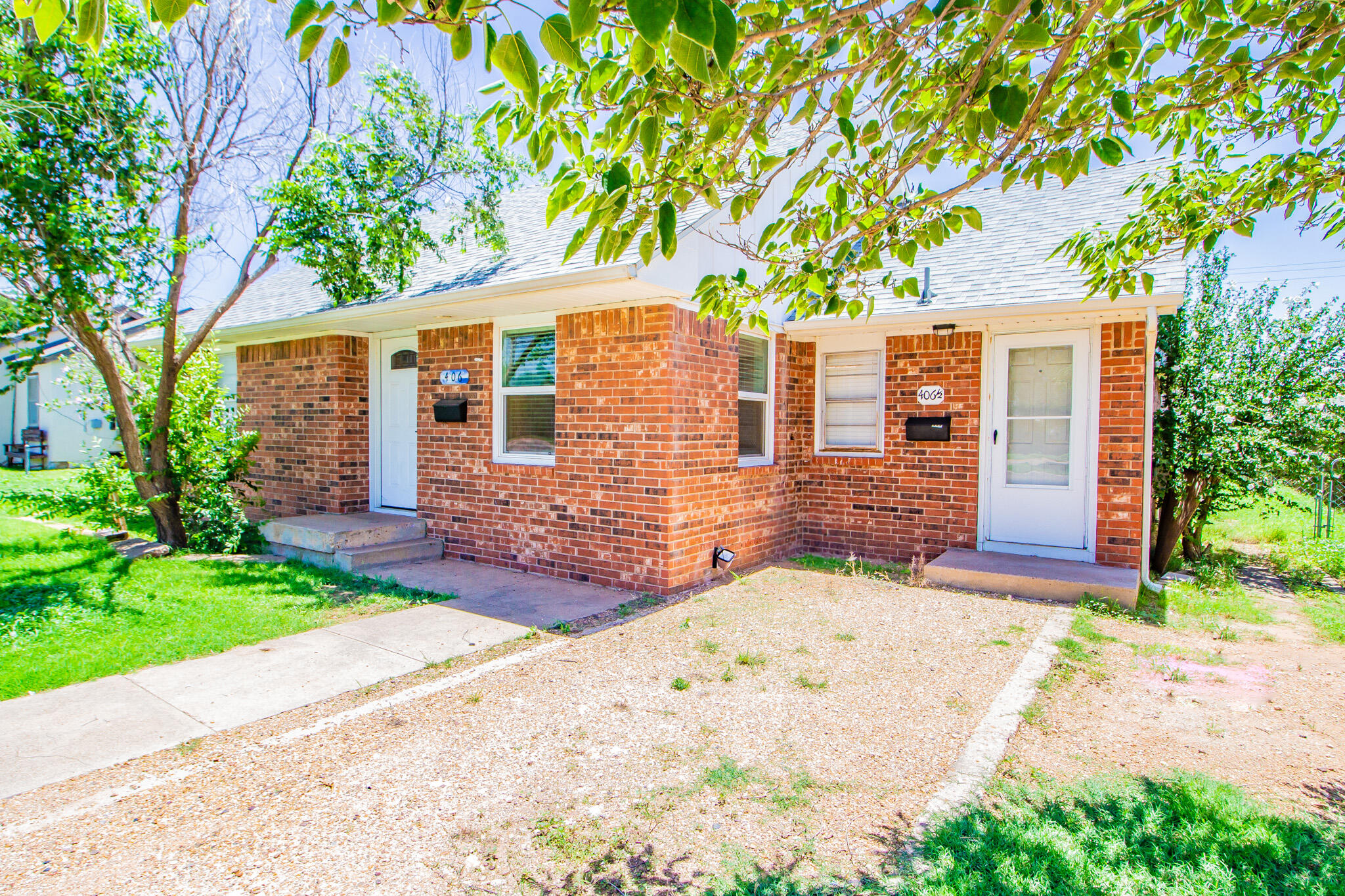 Photo 1 of 30 — 406 E Buckley Street, Brownfield, TX 79316
