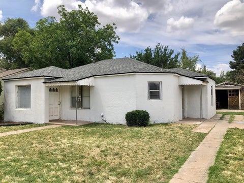 Photo of 2610 30th Street, Lubbock, TX 79410 (MLS # 202609707)