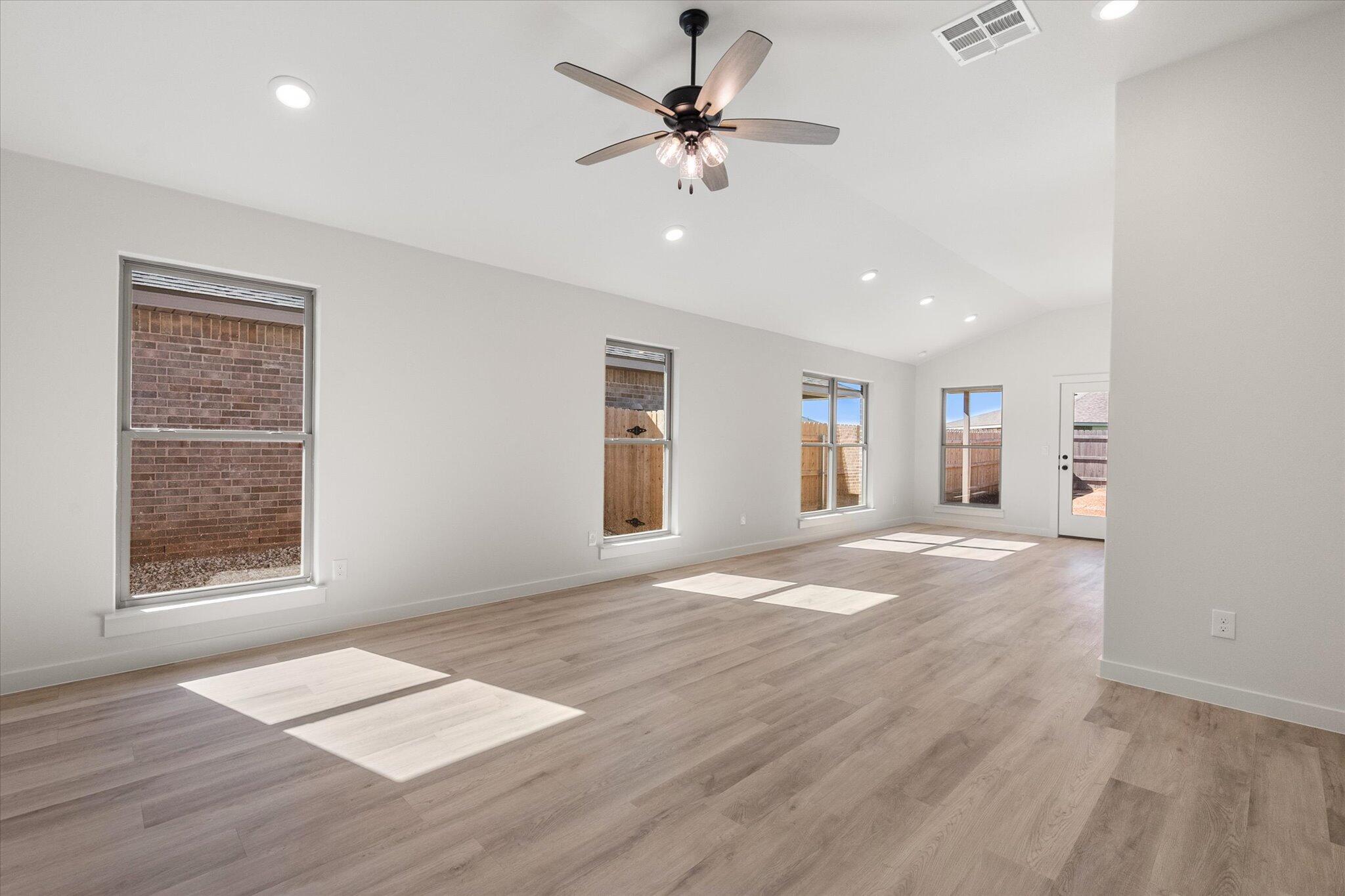 2019 Cottonwood Avenue