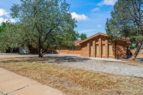 Photo of 2028 Rice Drive, Levelland, TX 79336 (MLS # 202606508)