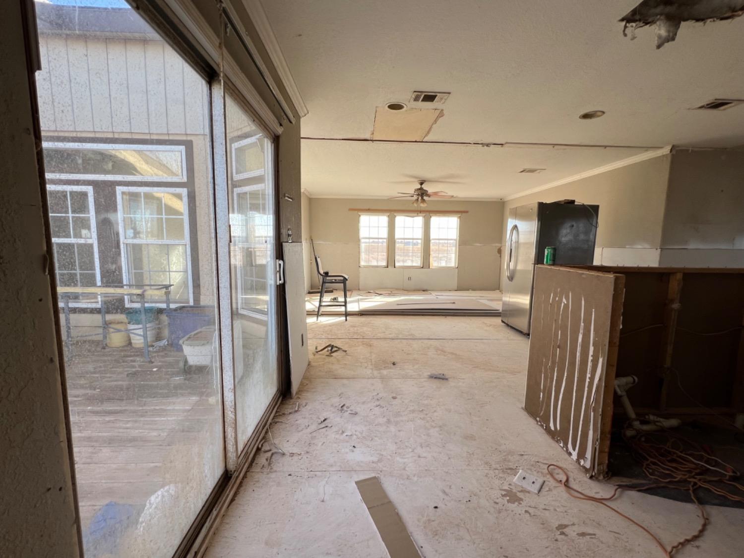 Lubbock, Texas 79415, United States, 3 Bedrooms Bedrooms, ,2 BathroomsBathrooms,Residential,Active,68061