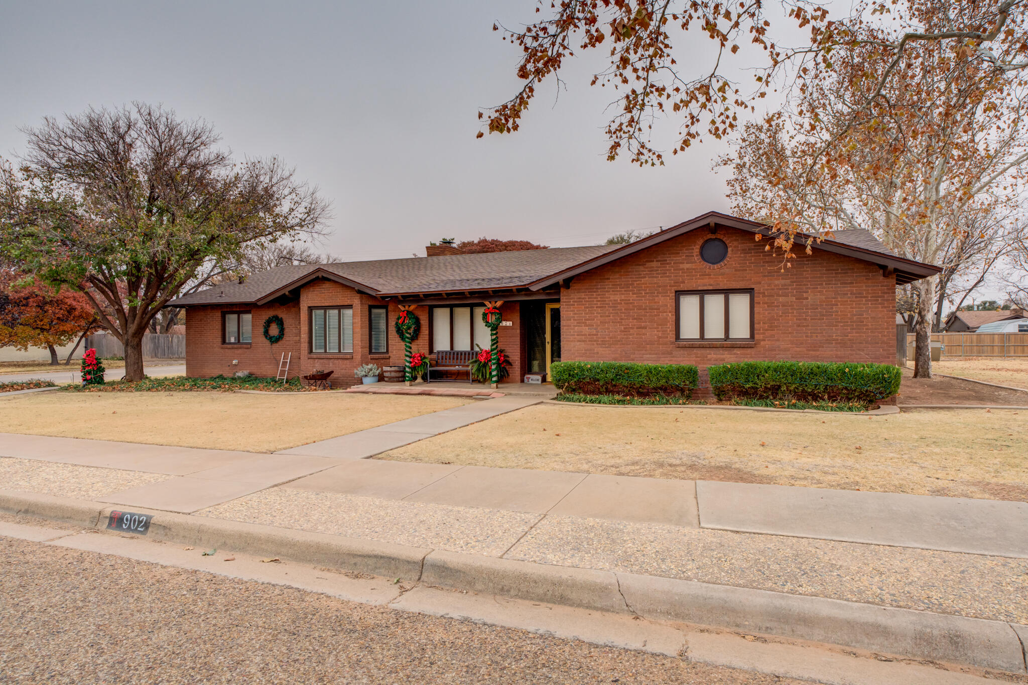 902 W 6th Street, Idalou, TX, 79329 2 902 W 6th Street