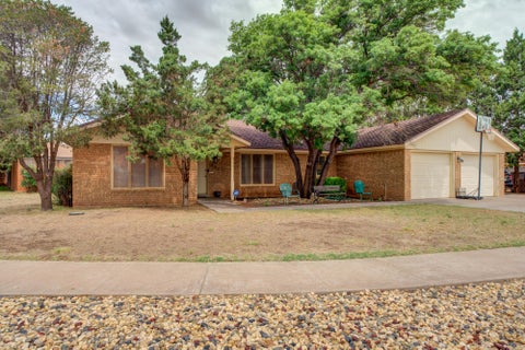 Photo of 501 N Huron Avenue, Lubbock, TX 79416 (MLS # 202607656)