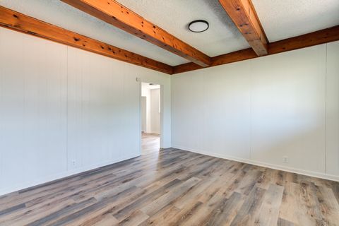 Photo of 214 E 6th Street, Idalou, TX 79329 (MLS # 202609576)