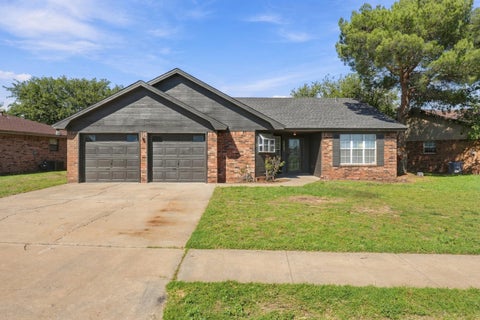 Photo of 5724 Cornell Street, Lubbock, TX 79416 (MLS # 202613993)