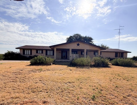 Photo of 1370 FM303, Loop, TX 79342 (MLS # 202613293)