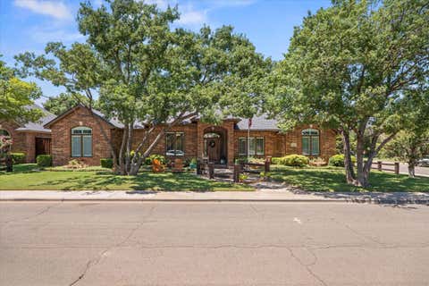 Photo of 10502 Utica Drive, Lubbock, TX 79424 (MLS # 202610533)