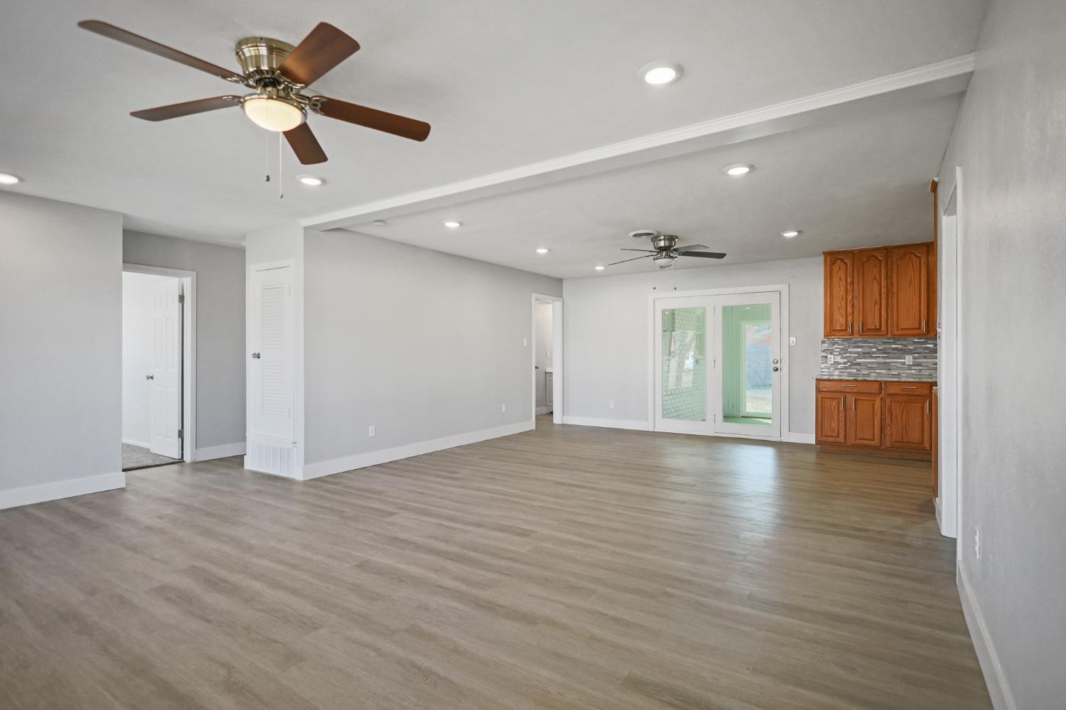 Lubbock, Texas 79414, United States, 4 Bedrooms Bedrooms, ,2 BathroomsBathrooms,Residential,Active,79646