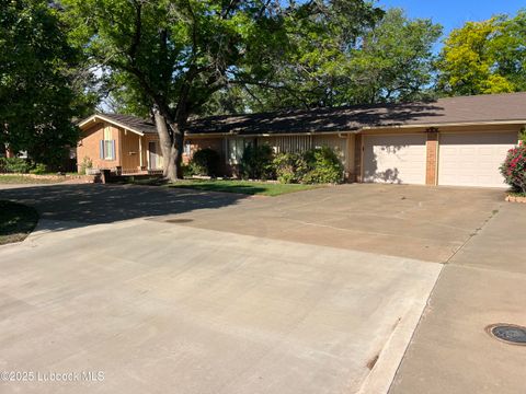 1105 Holliday Plainview TX 79072