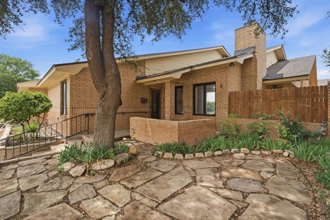 Photo of 3208 59th Street, Lubbock, TX 79413 (MLS # 202609076)