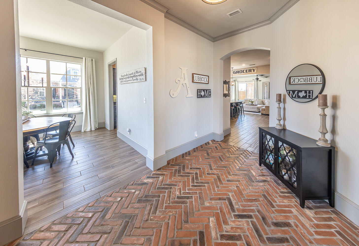 12112 Topeka Avenue