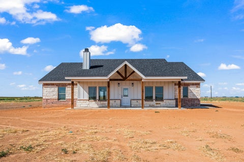 Photo of 7001 E F M 41, Slaton, TX 79364 (MLS # 202612858)