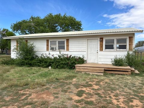 A home in Tahoka