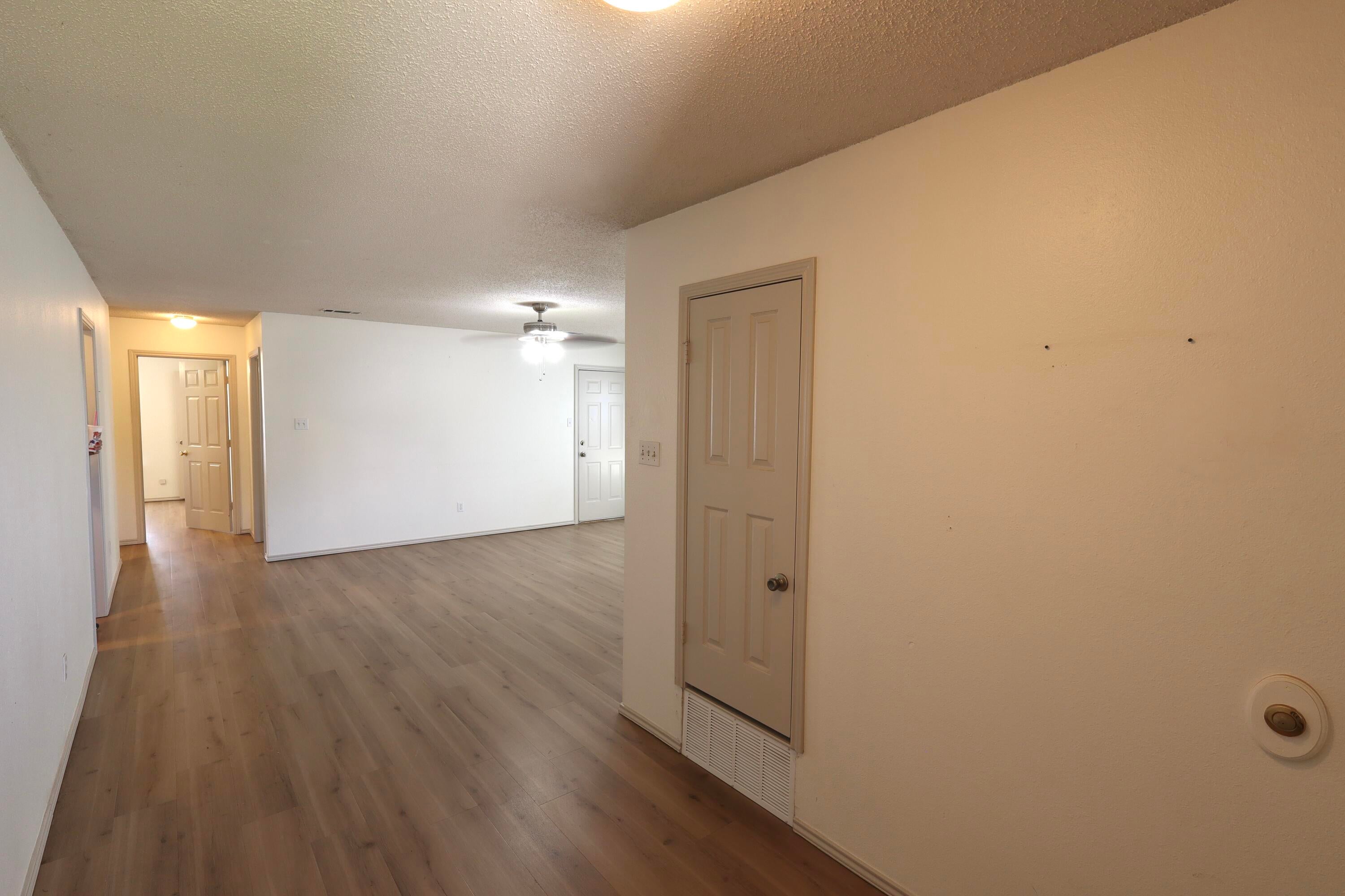 811 Ironton Drive - Photo 3
