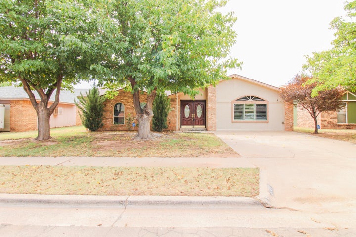 Photo 1 of 37 — 5709 Emory Street, Lubbock, TX 79416
