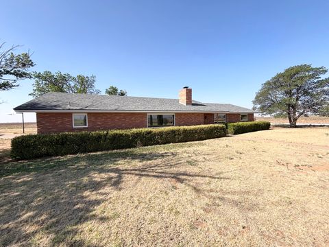 Photo of 502 E F M 597, Abernathy, TX 79311 (MLS # 202606654)