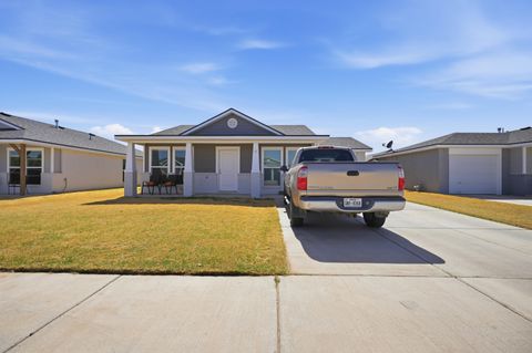 Photo of 1605 135th Street, Lubbock, TX 79423 (MLS # 202603391)