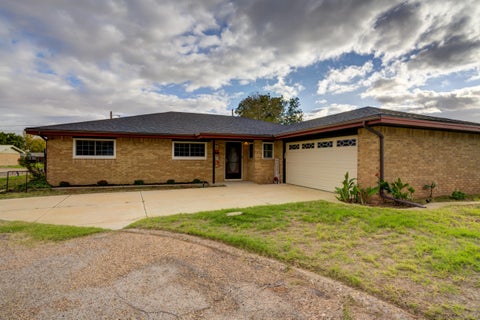 Photo of 1410 2nd Street, Plains, TX 79355 (MLS # 202613673)