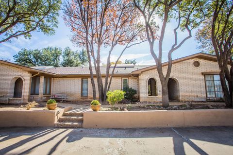 Photo of 3313 74th Street #3311 74th, Lubbock, TX 79423 (MLS # 202605497)