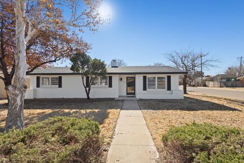 Photo of 5327 31st Street, Lubbock, TX 79407 (MLS # 202608790)