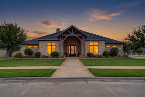 Photo of 4810 116th Street, Lubbock, TX 79424 (MLS # 202612050)