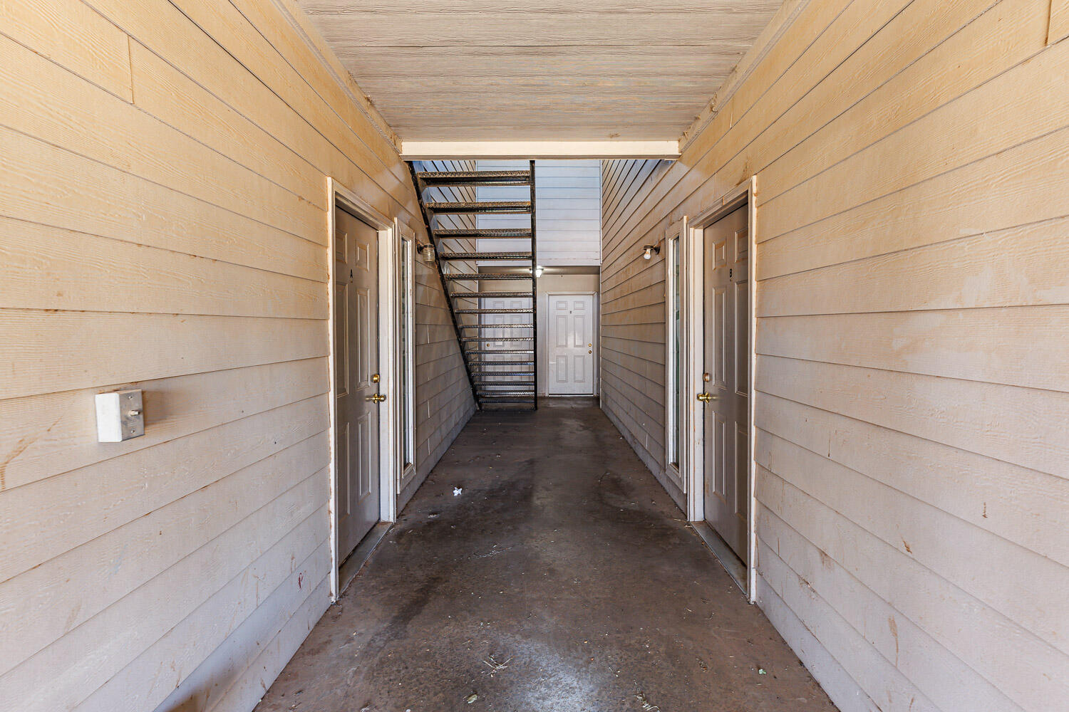 Package Property 6th Street