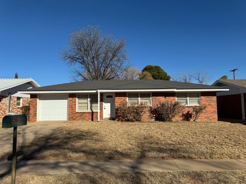 Hunt Realty - Denver City and Plains, TX Real Estate 1 413 E Elm Street Denver City TX 79323