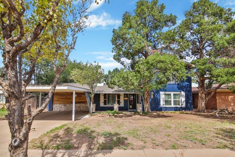 Photo of 3516 52nd Street, Lubbock, TX 79413 (MLS # 202613910)