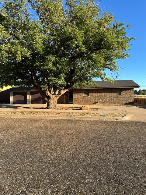 A home in Brownfield