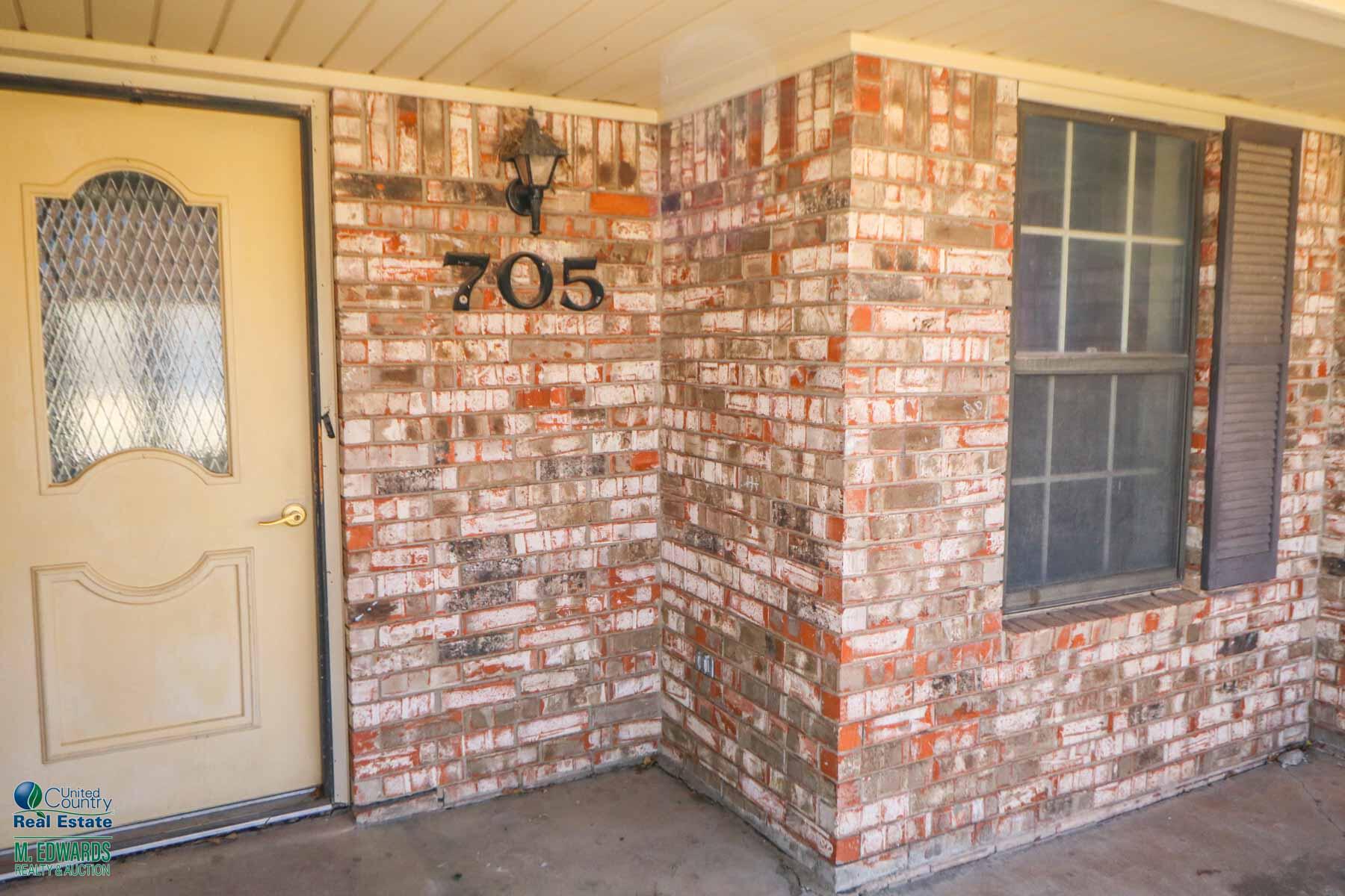 705 W Virginia Street