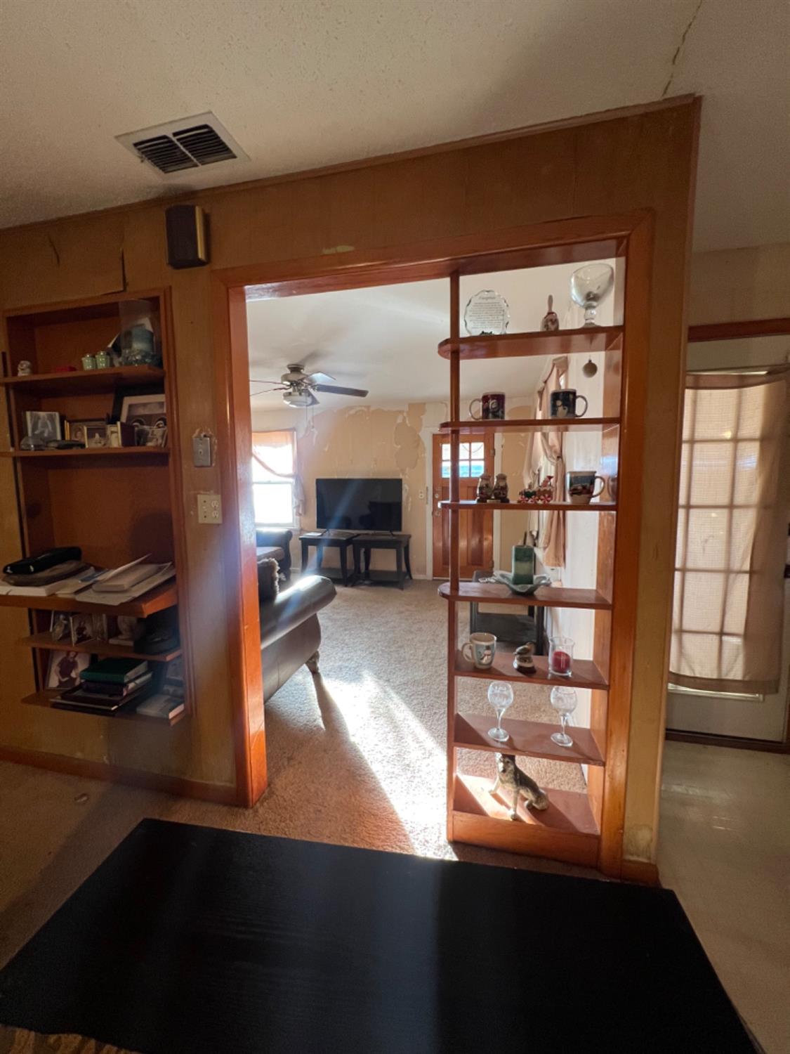 Plainview, Texas 79072, United States, 3 Bedrooms Bedrooms, ,2 BathroomsBathrooms,Residential,Active,67138