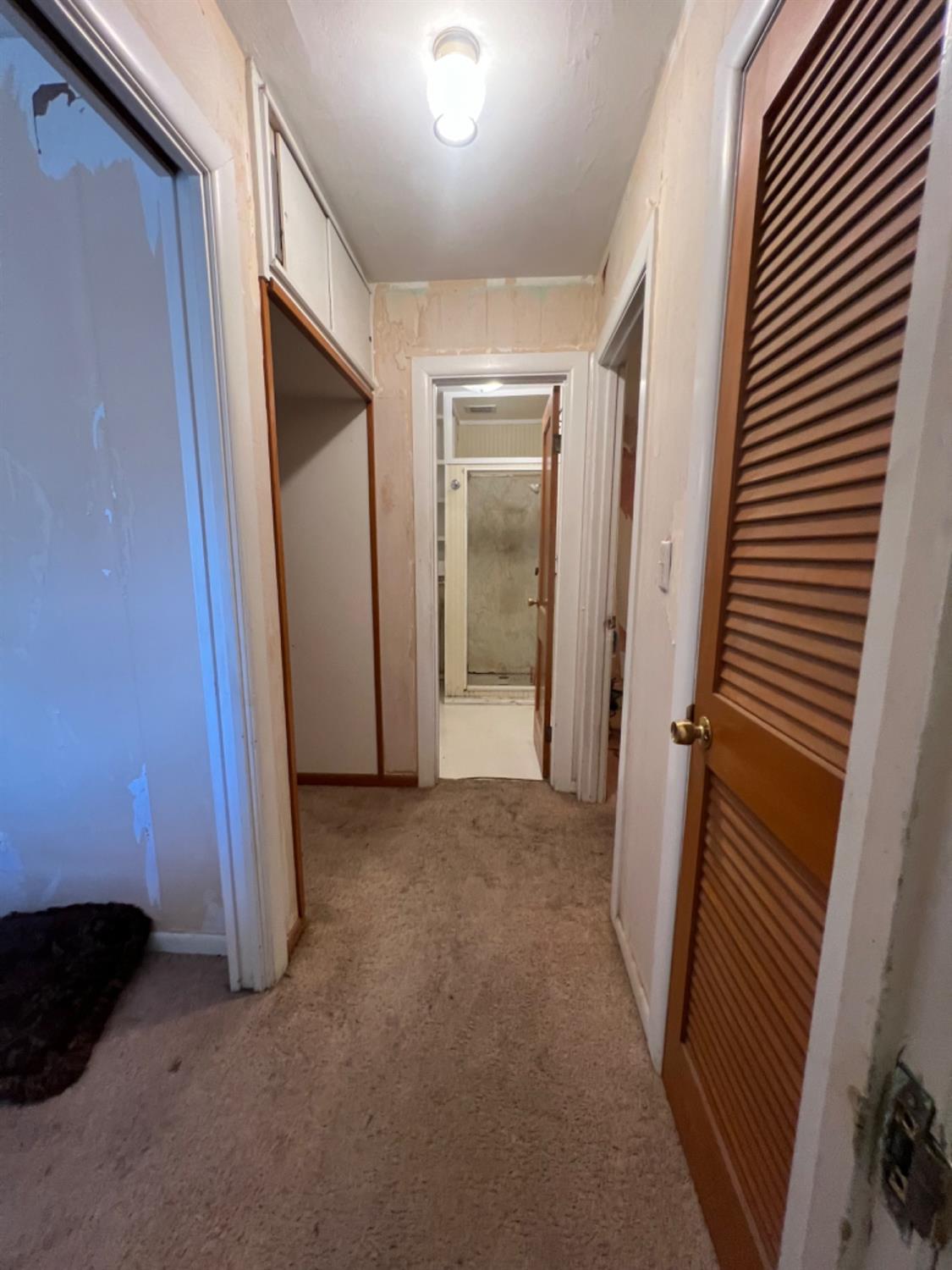 Plainview, Texas 79072, United States, 3 Bedrooms Bedrooms, ,2 BathroomsBathrooms,Residential,Active,67138