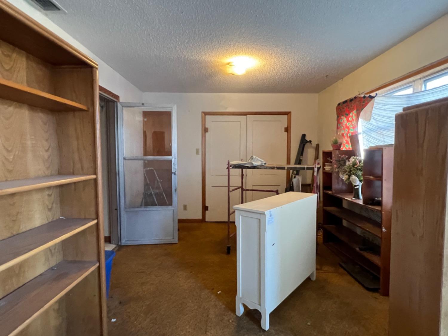 Plainview, Texas 79072, United States, 3 Bedrooms Bedrooms, ,2 BathroomsBathrooms,Residential,Active,67138