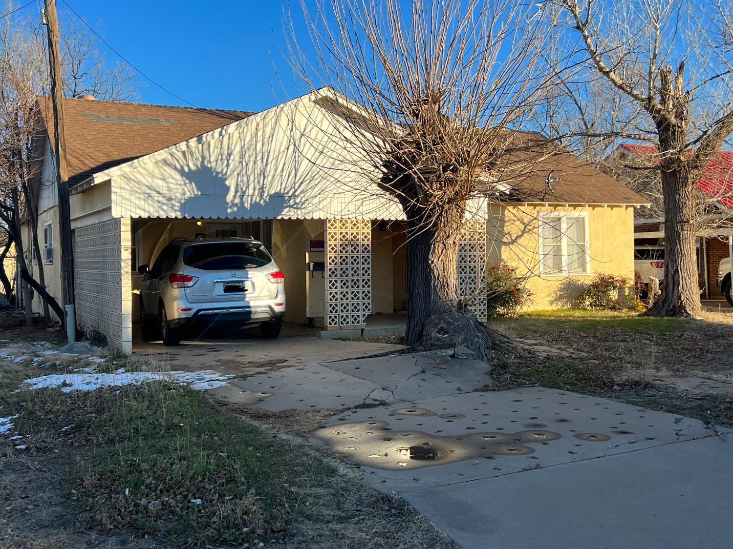 Plainview, Texas 79072, United States, 3 Bedrooms Bedrooms, ,2 BathroomsBathrooms,Residential,Active,67138