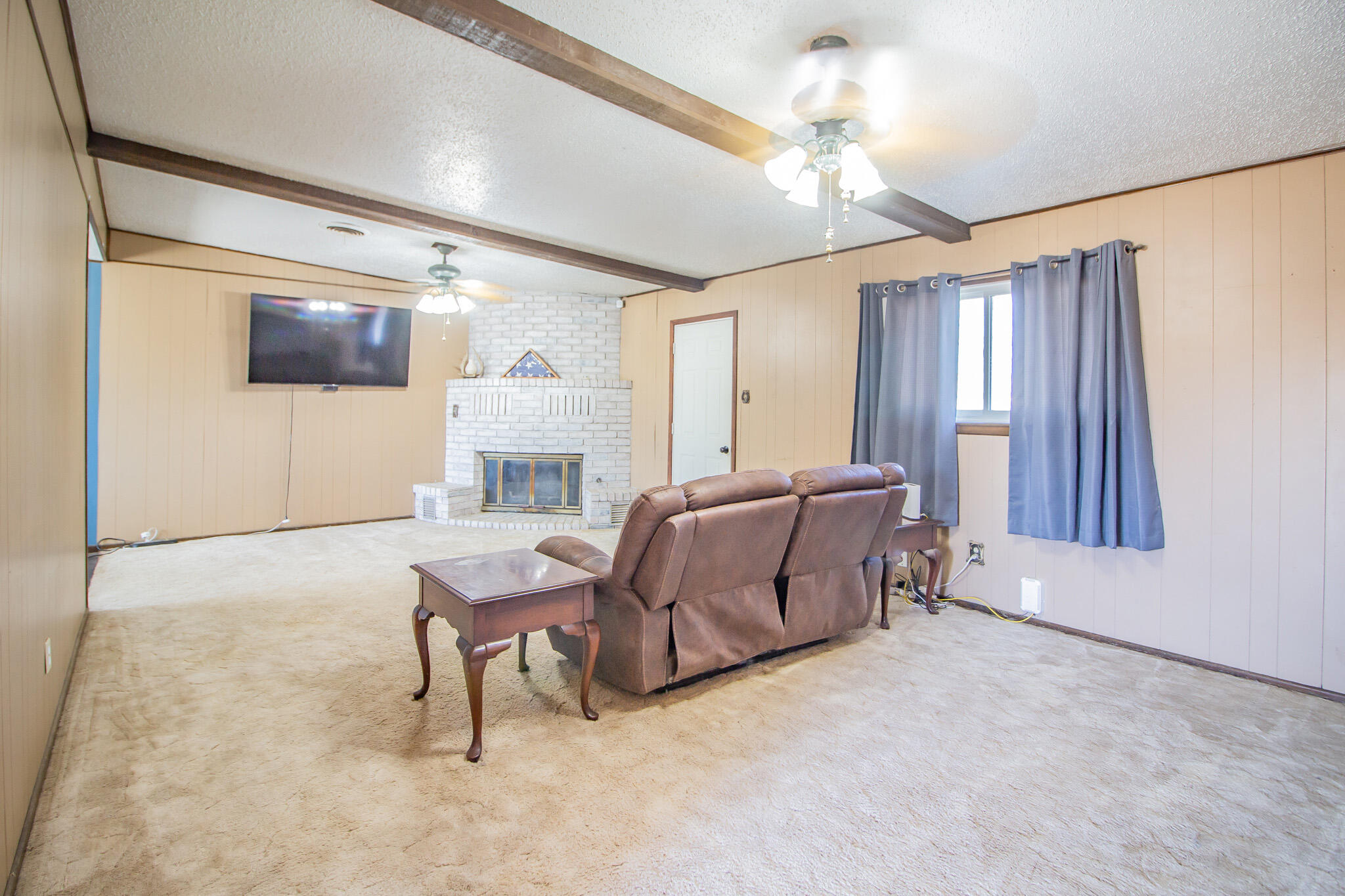 208 N Van Buren Avenue