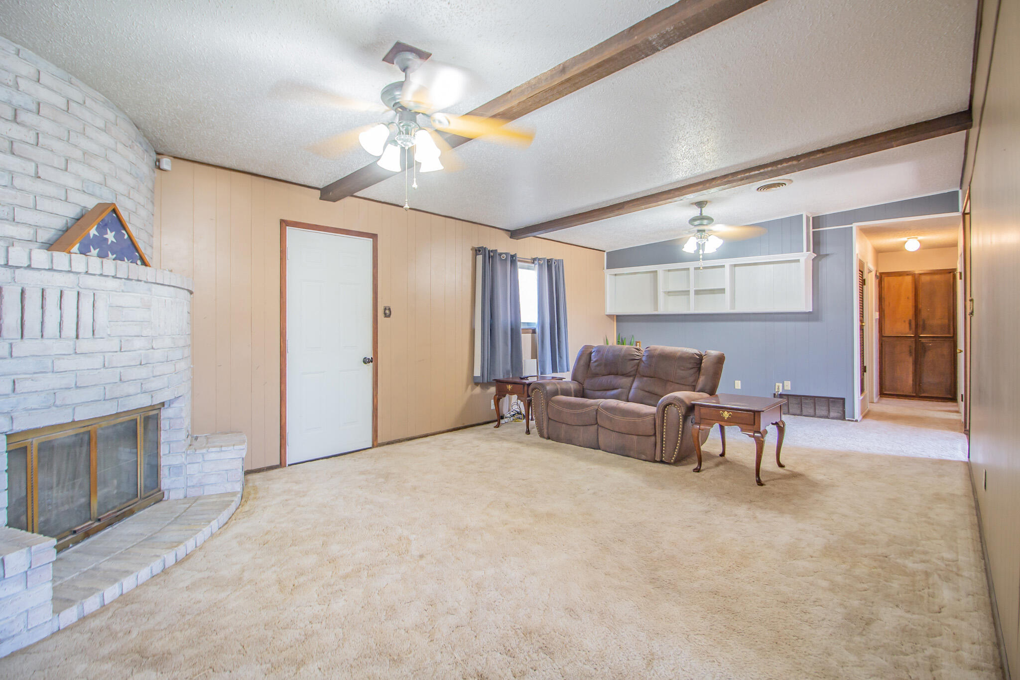 208 N Van Buren Avenue